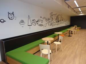   &raquo; Click to zoom ->